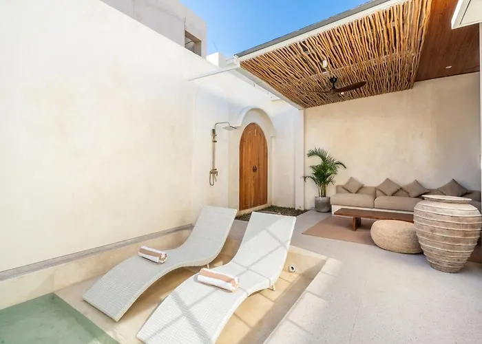 New! Ibiza 1br & 2br Uluwatu Villa