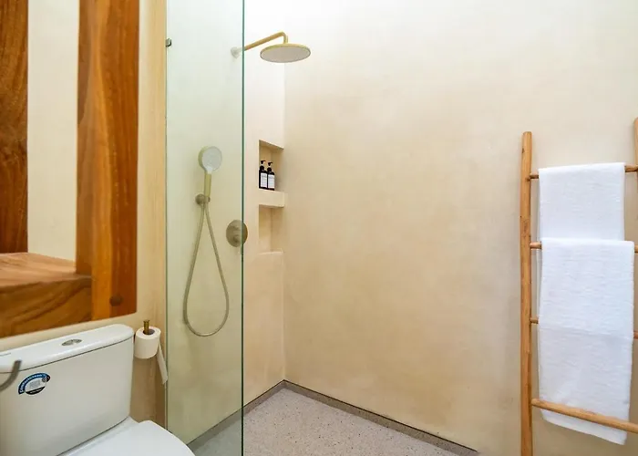 New! Ibiza 1br & 2br Uluwatu * Pecatu (Bali)