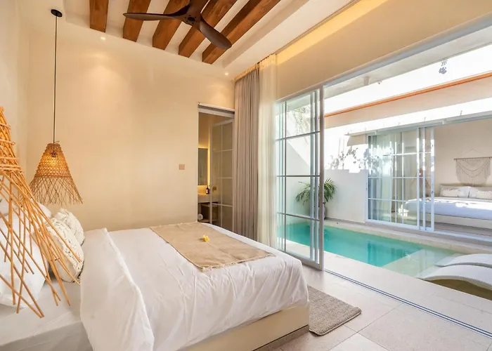 Villa New! Ibiza 1br & 2br Uluwatu *