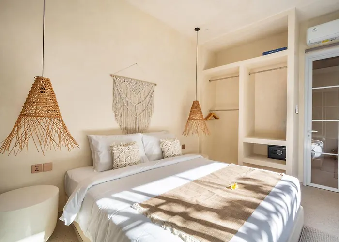 Villa New! Ibiza 1br & 2br Uluwatu *